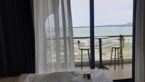 Citadines House - seaview & balcony - studio apartment